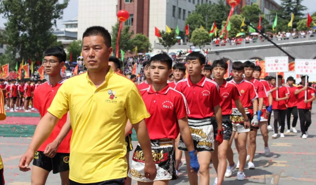 河南省嵩山小龙少林武术学校一般什么时间招生？
