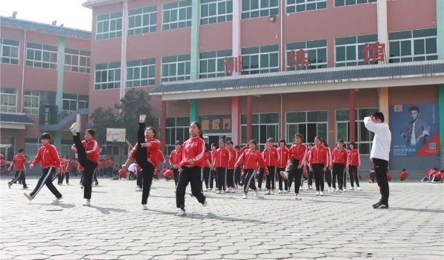 进嵩山小龙少林武校学武需要什么条件?嵩山小龙少林武校招生要求