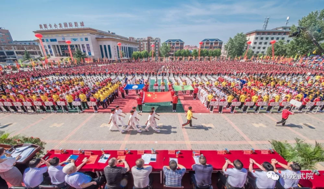 河南登封嵩山小龙少林武校招生有哪些条件？几岁小孩可以报名学武？