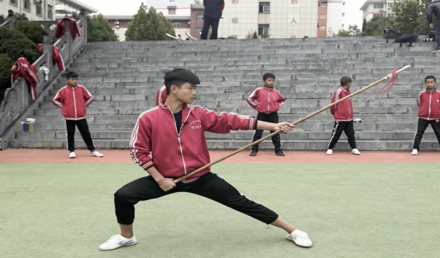 登封少林武校招生重点要求有哪些？孩子的武术兴趣怎么培养？