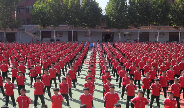 登封少林文武学校每年需要多少费用？武校毕业能干啥？