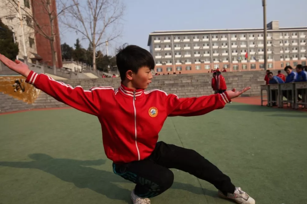 2023年嵩山少林武校招生要求有哪些？外地学生报名有限制吗？