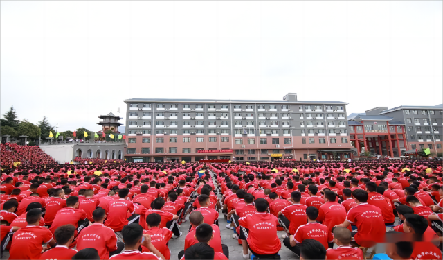 送小孩到少林学校多少钱一年?省重点少林武校