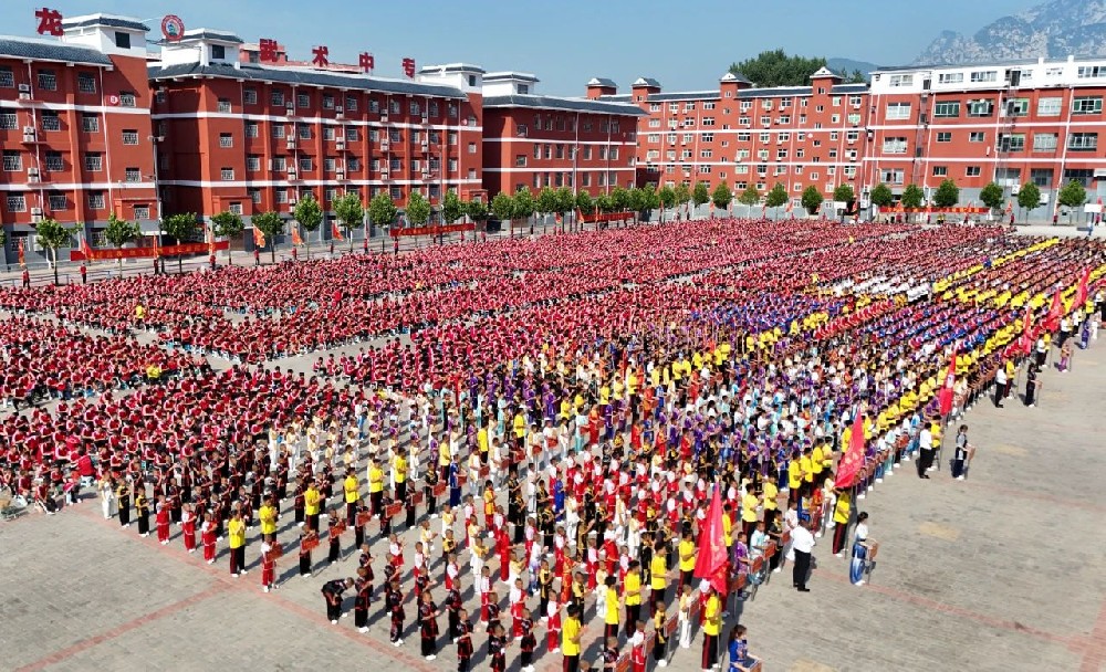 少林小龙武校招生学费多少钱一年