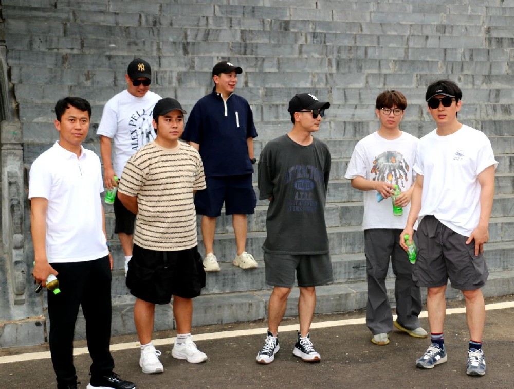 成龙弟子何浚豪动作导演姚学力来少林小龙武校为《少年叶问》选角