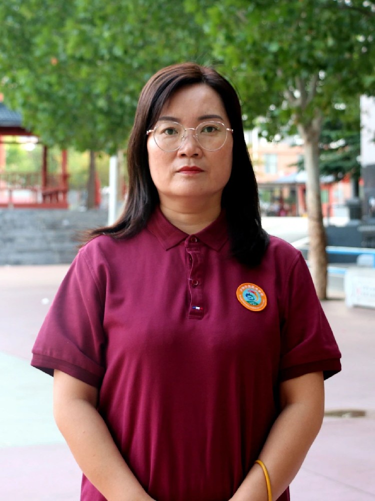 少林小龙武校高托套路四部学生卞文博：亦严亦趣的数学老师吴慧芳