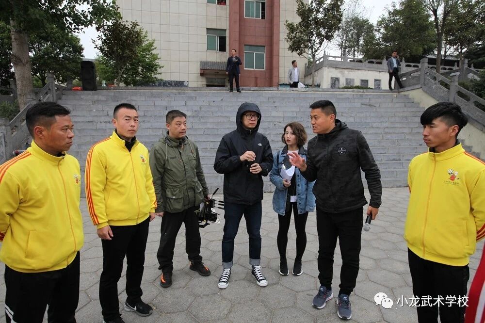 中央电视台大型纪录片《中国话》摄制组到小龙武院采访
