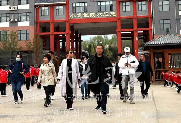 中央广播电视总台《武术梦 中非情》导演组一行来小龙武校勘景调研